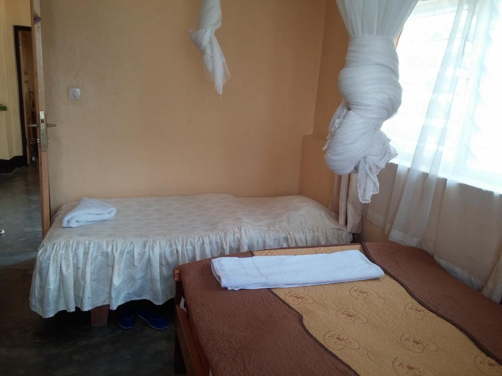 Home Saint Jean Kibuye Exterior photo