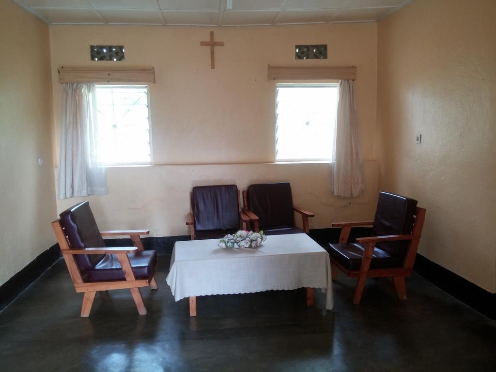 Home Saint Jean Kibuye Exterior photo