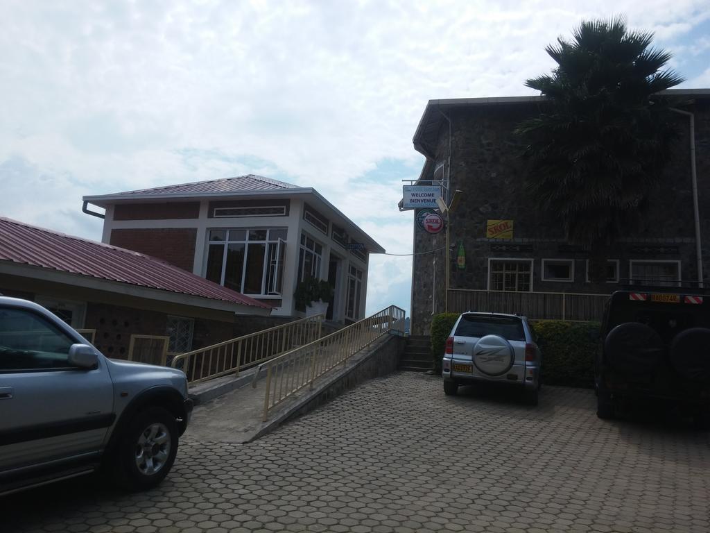 Home Saint Jean Kibuye Exterior photo